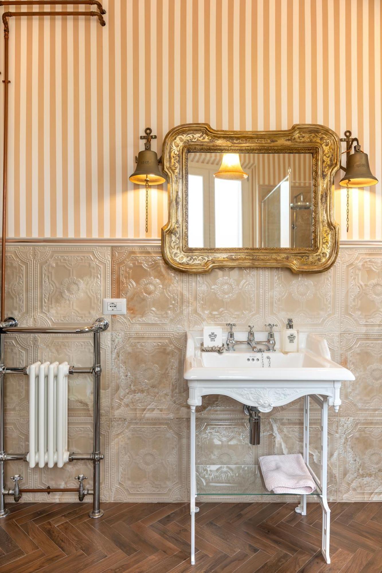 Regal House Anzio Terrazzo Hotel Luaran gambar